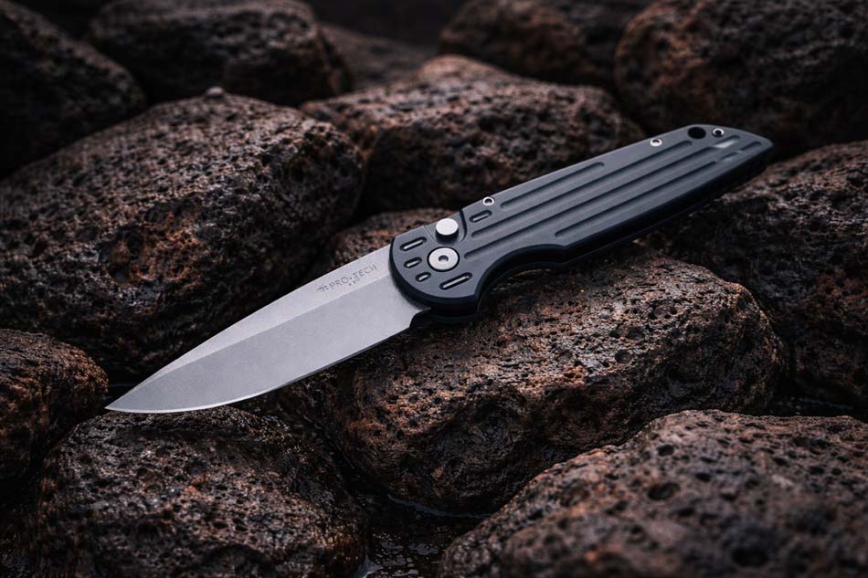 PROTECH TR-3 Clip Point 3.5