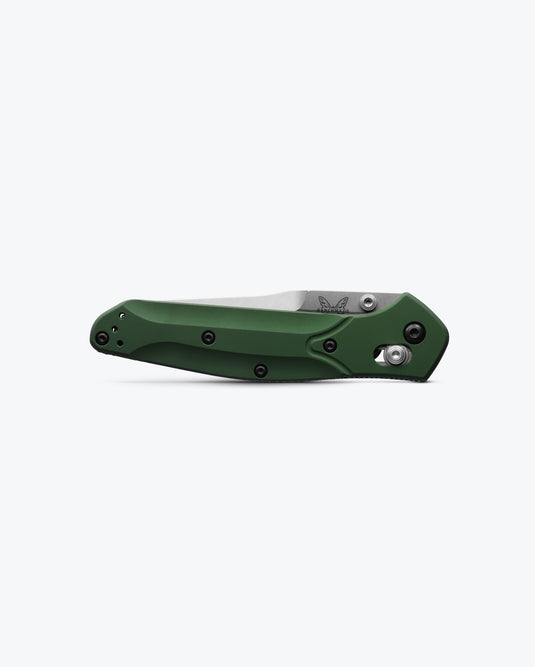 Benchmade 940 Osborne Folding Knife 3.4" S30V Satin Plain Blade, Aluminum Handles