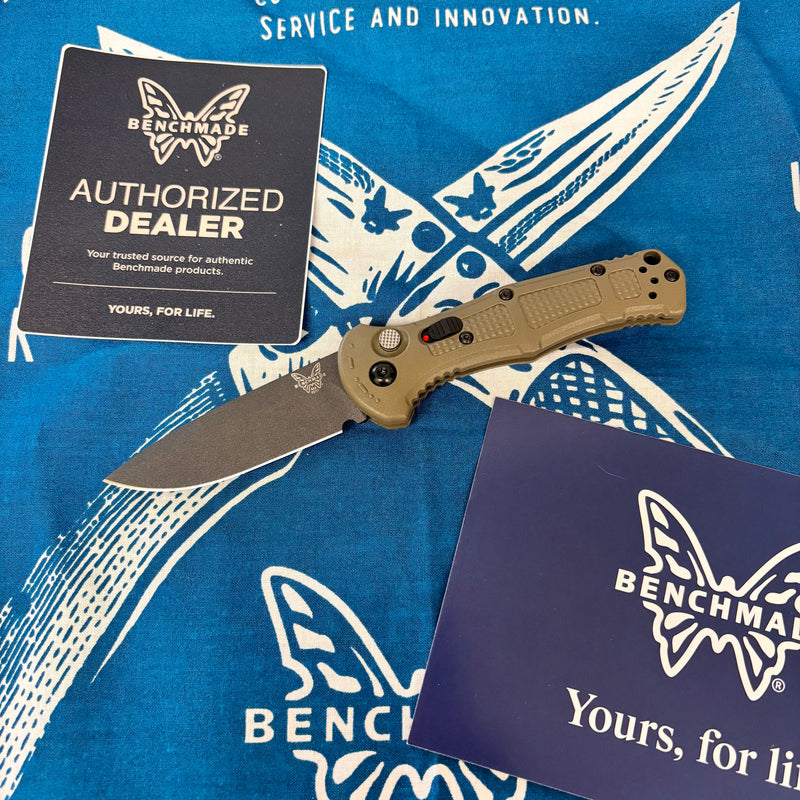 Load image into Gallery viewer, Benchmade 9570BK-1 Mini Claymore AUTO Folding Knife 3" CPM-D2 Cobalt Blade Ranger Green Grivory Handles
