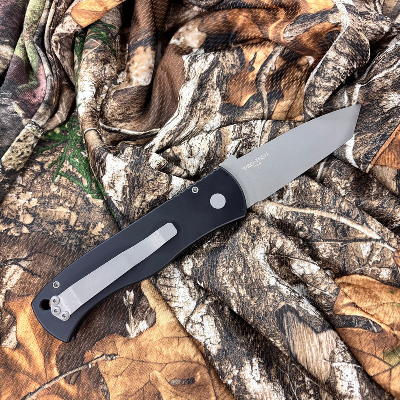 Load image into Gallery viewer, Protech E7T01 Emerson CQC7 3.25" Chisel Tanto Blasted Blade Black Handle Auto Knife

