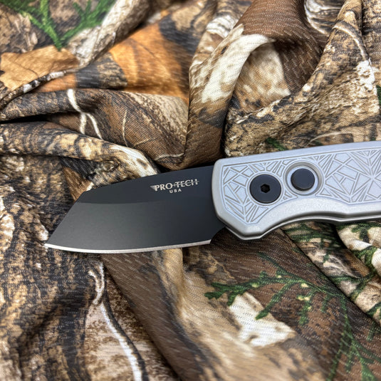 Protech Runt 5 R5203-Grey Nexus Textured Grey Anodized Handle, DLC Black 20CV Reverse Tanto Blade, Knife