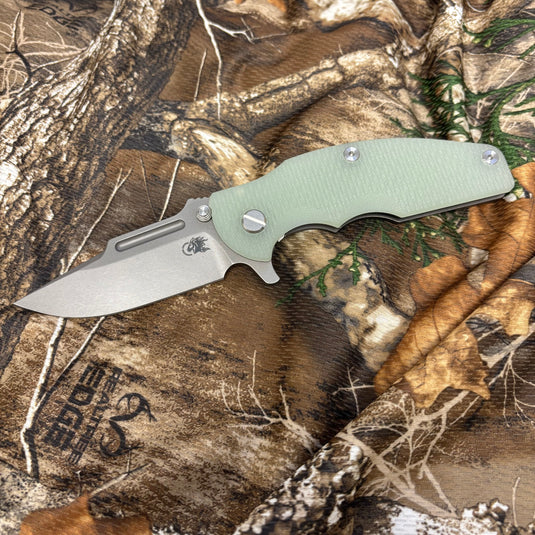 Rick Hinderer Jurassic Frontier 3.375" Magnacut Clip Point, Tri-Way, Working Finish, Translucent Green G10 Knife