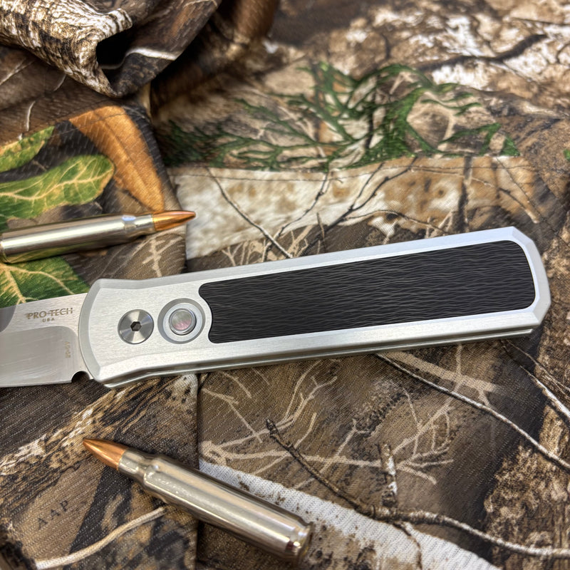 Load image into Gallery viewer, Protech 7210-Silver Crosscut 20CV Godson 3.15" Single Inlay Silver Handle with Crosscut Carbon Fiber Inlay Knife
