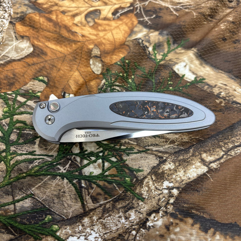 Load image into Gallery viewer, Protech 2025 Cambria Custom 004, Cambria 2 Flipper, Grey AL Handle with TechnoCarbo Copper Inlay, Mike Irie Compound Ground Blade, Black Lip Pearl Button Knife BLADE SHOW 2025
