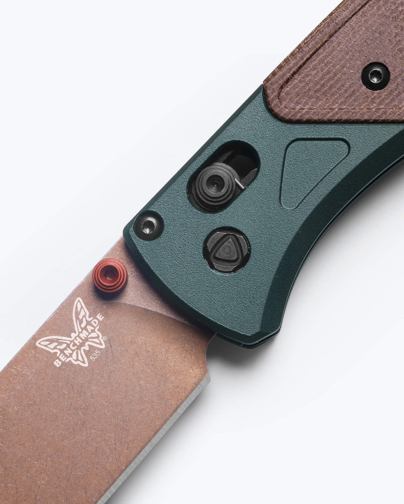 Load image into Gallery viewer, Benchmade 535FE-2602 Bugout, 3.24" S90V Drop Point, Taiga Green Aluminum with Brown Canvas Micarta Handles Knife
