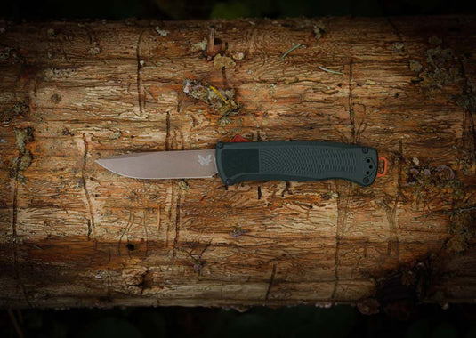 Benchmade 5371FE-2601 Shootout Taiga Green Grivory Handles 3.5" Z-Wear Tool Steel Blade Automatic OTF Knife