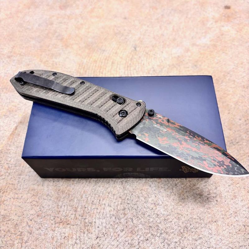 Load image into Gallery viewer, Benchmade 570CAMO-2601 Presidio II Folding Knife 3.72" Camo Pattern S30V Blade Green Molded CF-Elite Handle
