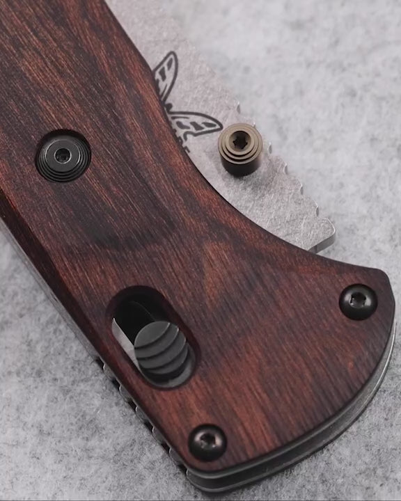 Load and play video in Gallery viewer, Benchmade 15090 Slipridge 3.5" Magna Cut Clip Point Blade, Stabilized Wood Handle Knife
