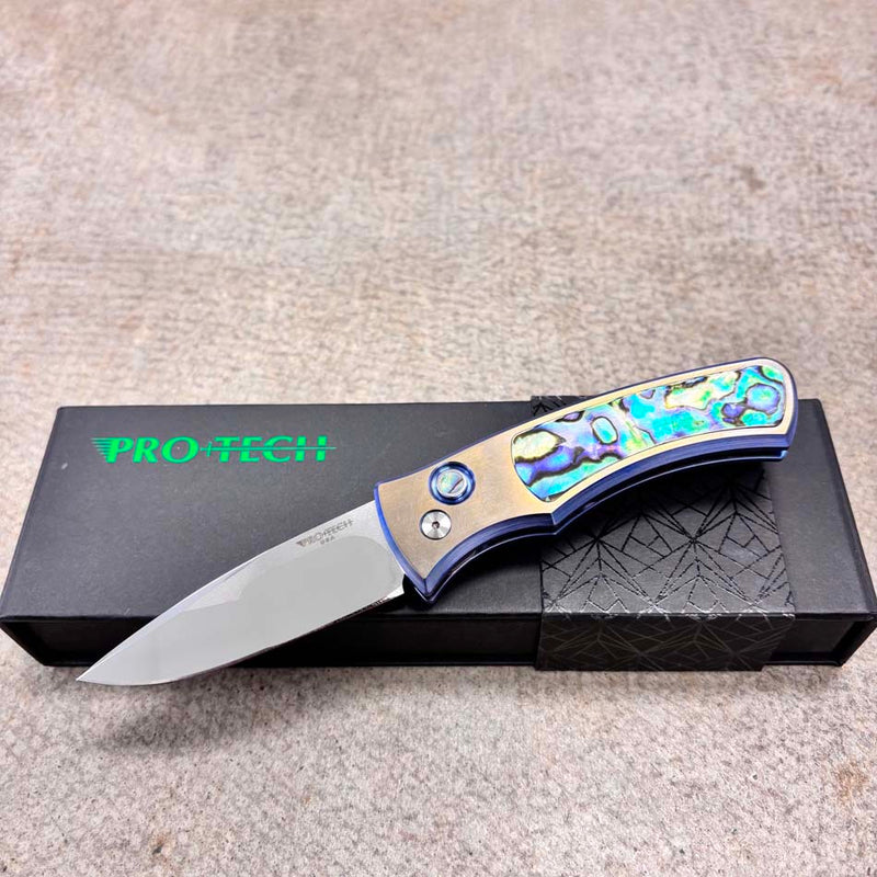 Load image into Gallery viewer, Protech 2026 Duke Custom 004, DUKE 2, 6AI4V Titanium Handle with 2-Tone Blue/Gold Anodize,Chad Nichols Raindrop Damascus Blade Knife
