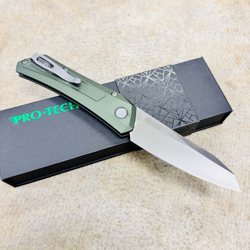 Load image into Gallery viewer, Protech DS121-GREEN Oligarch Dmitry Sinkevick Design Solid Green Aluminum Handles, Smoky Grey DLC Magnacut Blade Auto Knife
