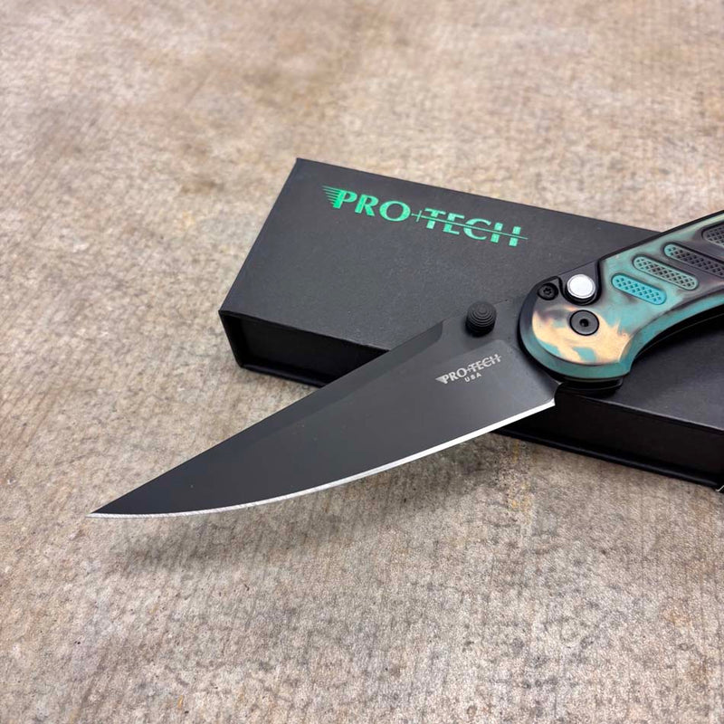 Load image into Gallery viewer, Protech PN1103-Shipwreck, Peace Neighbor Avalon, Knurled "Shipwreck" Handle, DLC black Magnacut blade Knife
