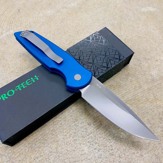 Protech TR-3 BLUE Clip Point 3.5