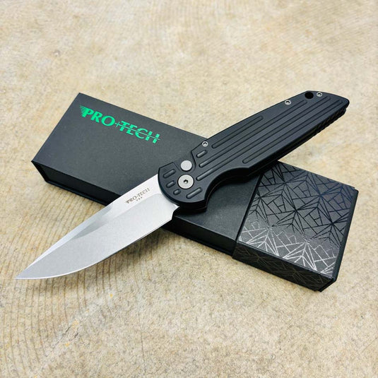 Protech TR-3 SW Clip Point 3.5