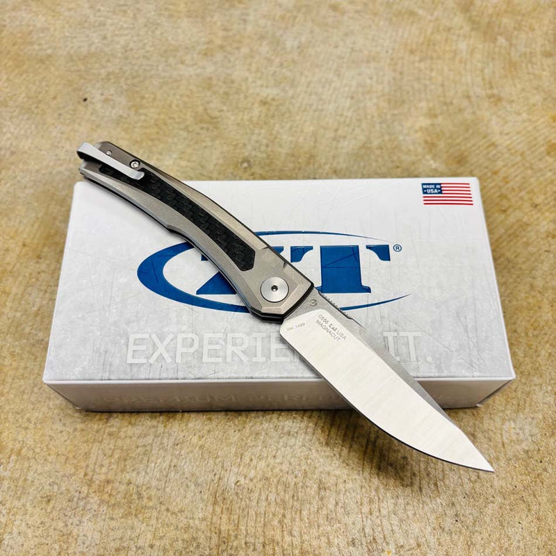 Load image into Gallery viewer, Zero Tolerance 0556 Auto 3.35" Magnacut Carbon Fiber Inlay Titanium Handles Knife 2025 BLADE SHOW WINNER
