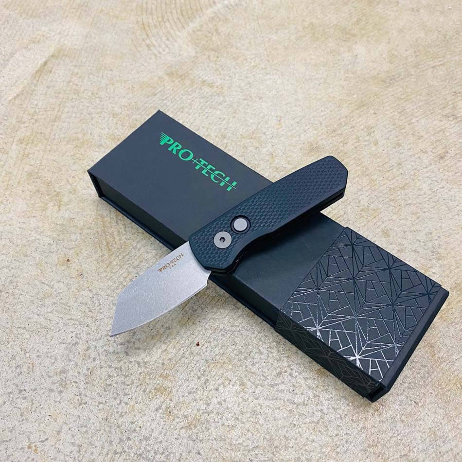 Protech Runt 5 R5405 Textured Black Handle 1.9" Stonewash MAGNACUT Reverse Tanto Blade Automatic Knife
