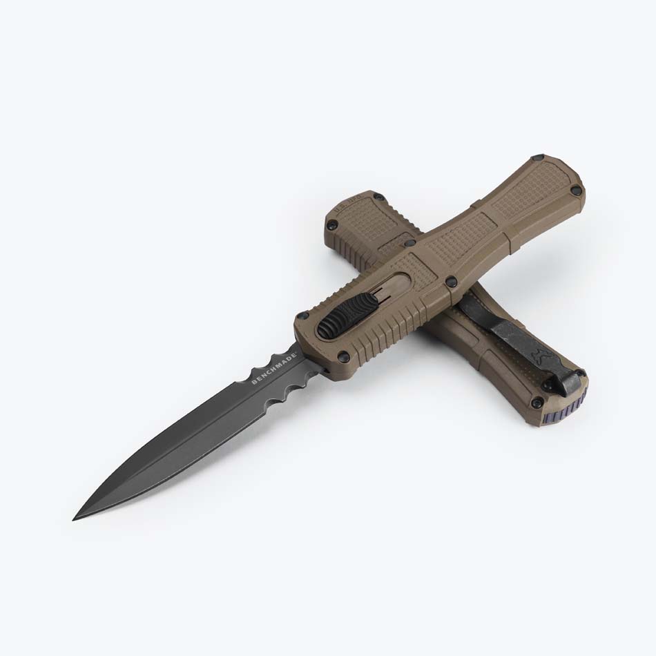 Benchmade 3370SGY-1 Claymore OTF SERRATED Automatic 3.89" CPM-D2 Ranger Green Grivory Handles Knife