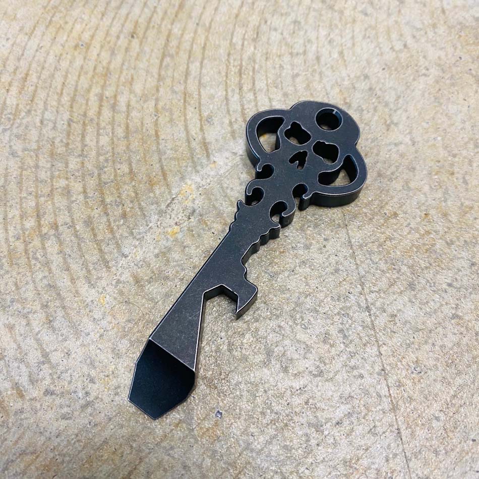 Chaves Key Black Oxide Stonewashed D2 Tool Steel