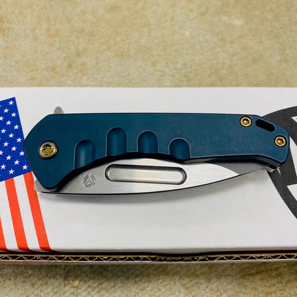 Medford Praetorian Swift FL Flipper 3.75" Tumbled Drop Point Tumbled Blade Blue Handle, Tumbled Spring Knife Serial 303-593 - MKT Swift FL Flipper Blue
