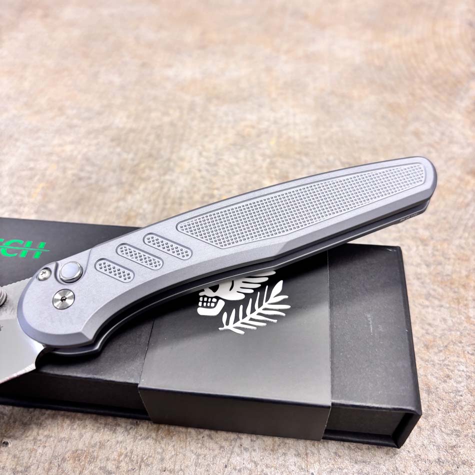 Protech 2026 Avalon Custom 004, Peace Neighbor Avalon, Knurled Grey Aluminum Handle, Mike Irie Compound Ground Mirror Polished 154CM Blade Knife - Protech 2026 Avalon Custom 004