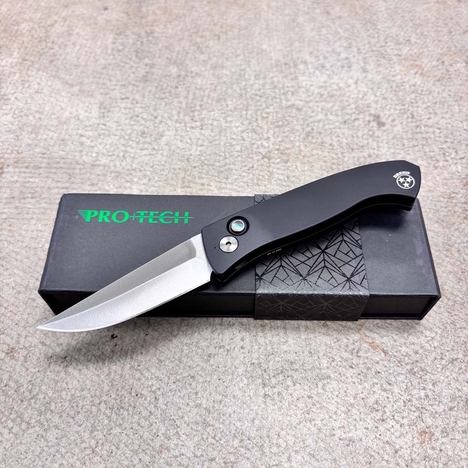 Protech BSA26.Brend.1, Brend Classic Auto, Black Aluminum Handles, Satin 154CM Blade, Abalone Button, Knife - Protech BSA26.Brend.1 Knife