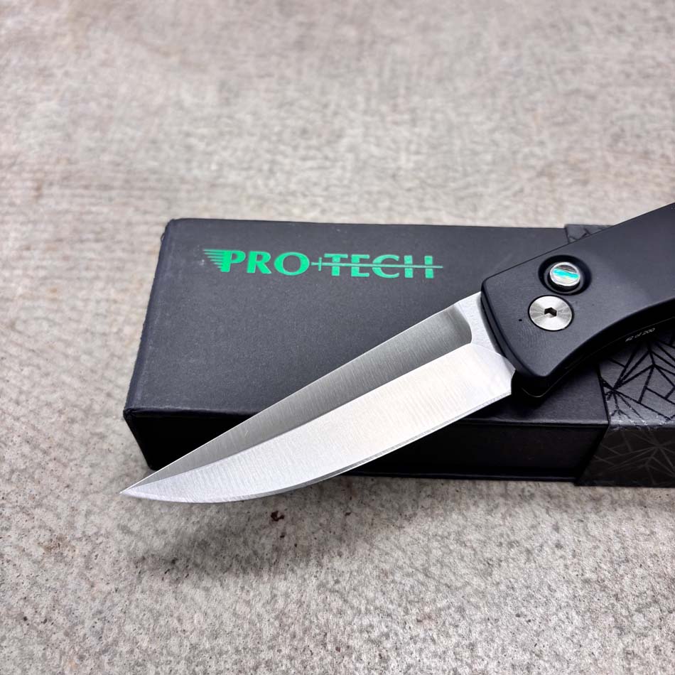 Protech BSA26.Brend.1, Brend Classic Auto, Black Aluminum Handles, Satin 154CM Blade, Abalone Button, Knife - Protech BSA26.Brend.1 Knife