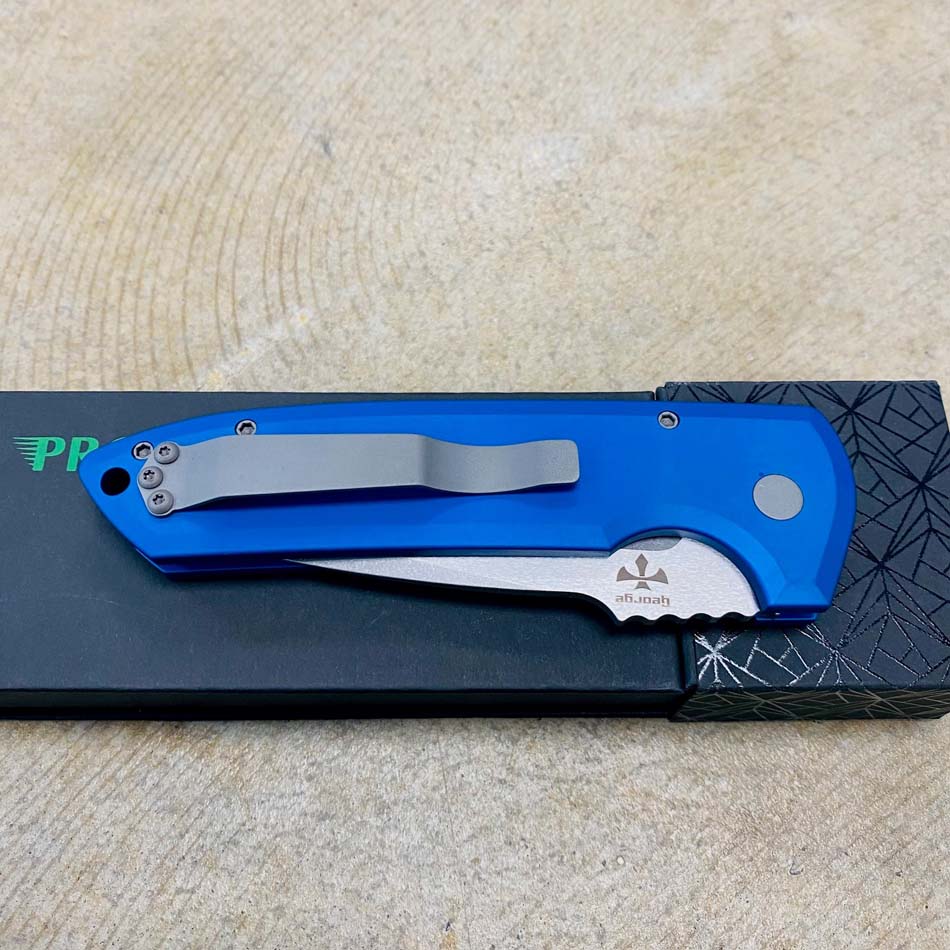 Protech LG301-BLUE Les George Rockeye 3.4" Stonewash CPM-S35VN Blade Solid Blue Handles Automatic Knife - LG301-BLUE