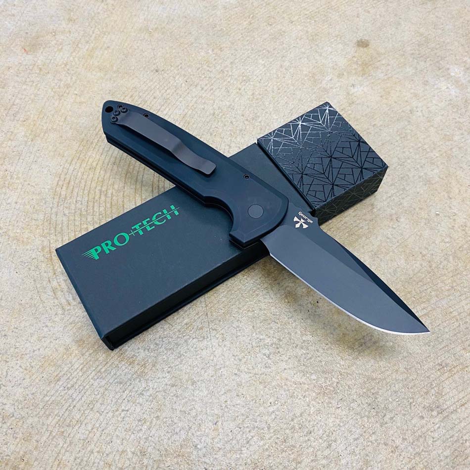 Protech LG303 D2 Les George Rockeye 3.4" CPM-D2 DLC Black Blade Black Handles Automatic Knife - LG303 D2