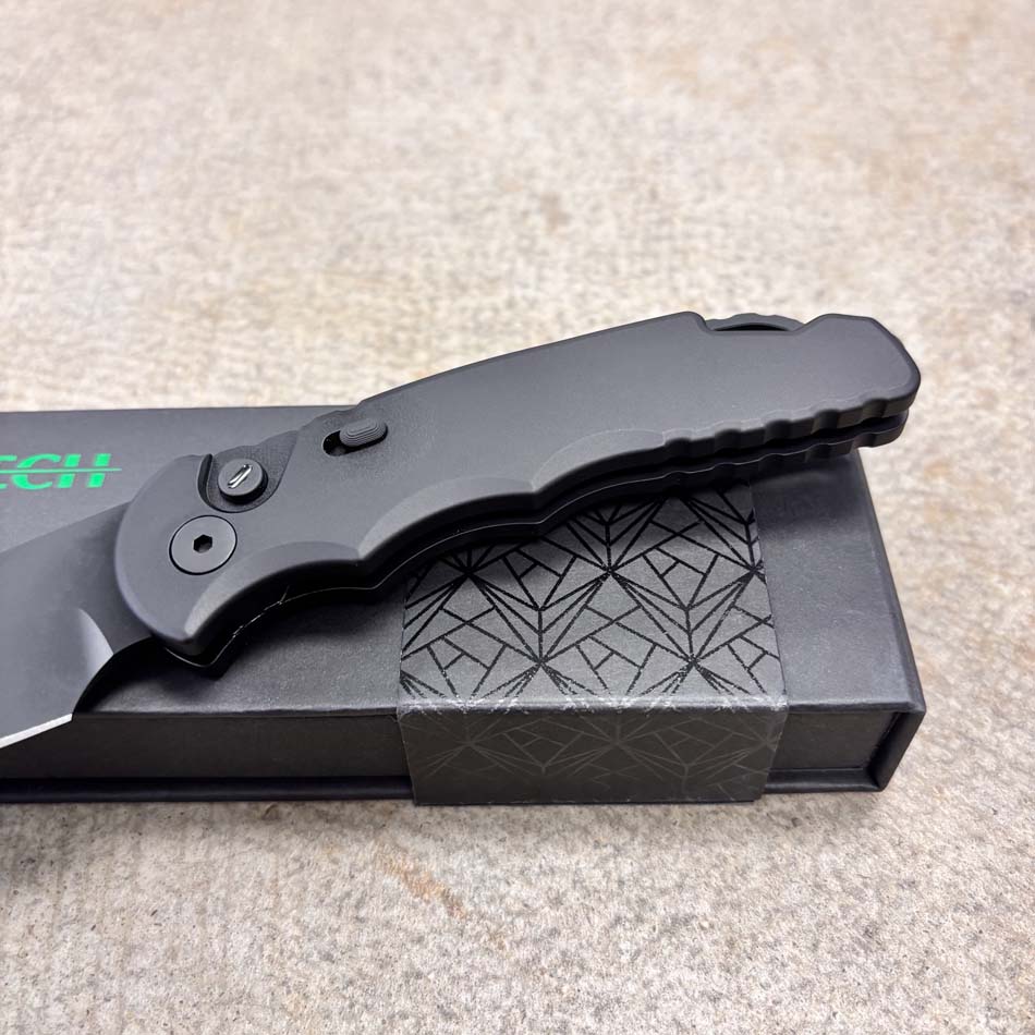 Protech T503-Operator Automatic Sterile Black Handle with Safety Steel Glass Breaker DLC S35VN Blade Tritium Push Button Knife BLADE SHOW 2026 - PROTECH T503-OPERATOR