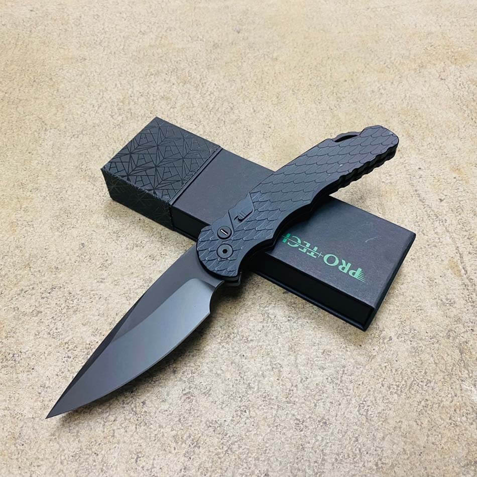 protech-tr-4-f3-operator-knife protech-tr-4-f3-operator-knife