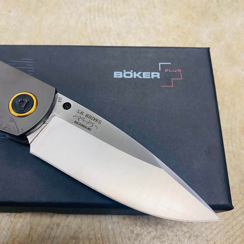 Boker Plus 01BO177 Gulo Pro Liner 3.3" D2 Satin Gray Bolster with Black Marble Carbon Fiber Lock Knife - 01BO177